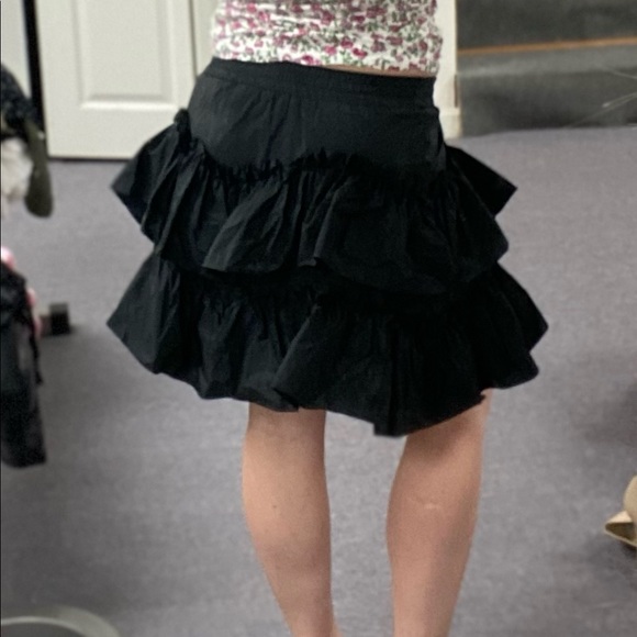 Black Two-Tier Ruffle Skirt - Picture 5 of 5